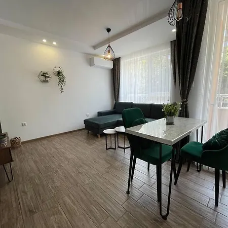 зелено студио * Burgas City